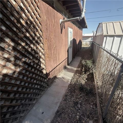 2100 Del Rey Drive, Bullhead City, AZ 86442