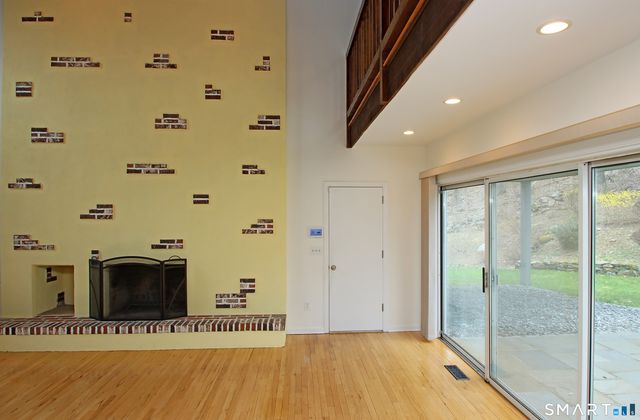 78 Sturbridge Road, Easton, CT 06612