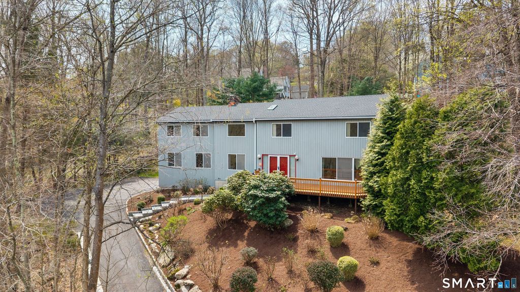 78 Sturbridge Road, Easton, CT 06612