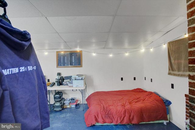 140 VINE STREET, Chambersburg, PA 17201