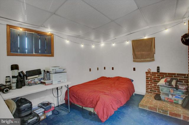 140 VINE STREET, Chambersburg, PA 17201