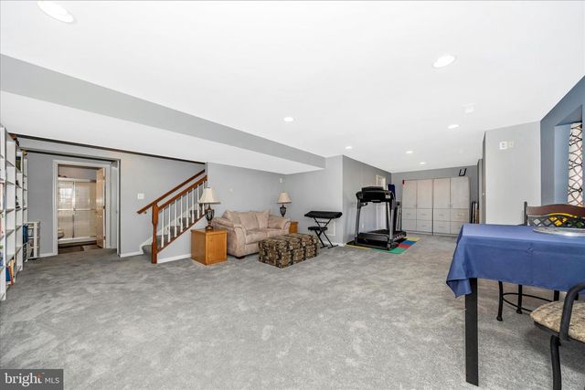 11008 COUNTRY CLUB RD, New Market, MD 21774