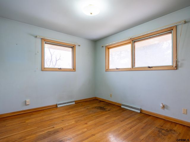 11340 Old Maple Road, Omaha, NE 68164