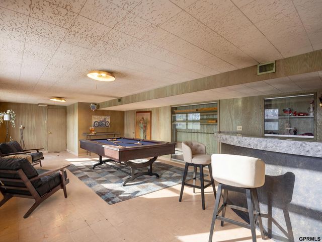 11340 Old Maple Road, Omaha, NE 68164