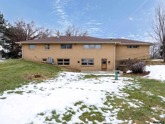 11340 Old Maple Road, Omaha, NE 68164