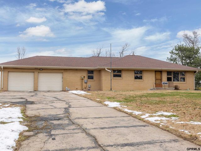 11340 Old Maple Road, Omaha, NE 68164