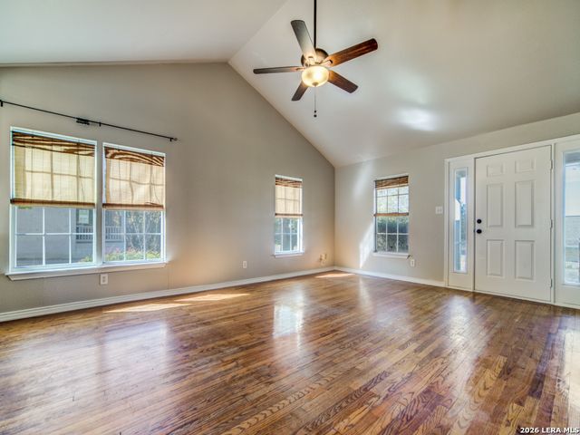 139 W HOSACK ST, Boerne, TX 78006