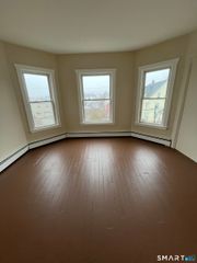 33 Dewey Street, New Britain, CT 06051