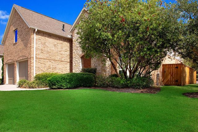 8858 Van Allen Drive, The Woodlands, TX 77381