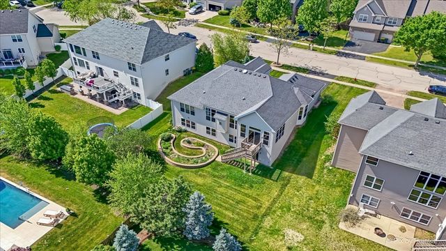 3064 Fairhaven Lane, Lake In The Hills, IL 60156