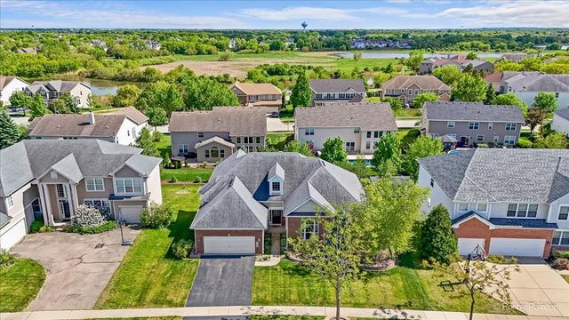 3064 Fairhaven Lane, Lake In The Hills, IL 60156