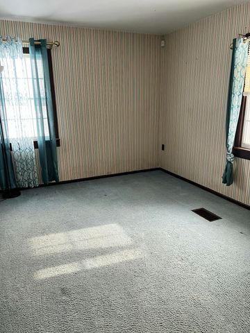 556 Prospect Street, Champlain, NY 12919