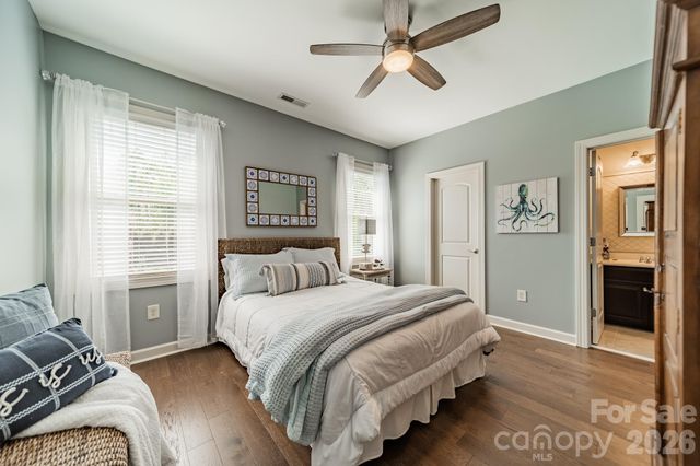 800 Hidden Pond Lane, Waxhaw, NC 28173