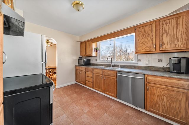 2903 BIRD Drive, Erie, PA 16510