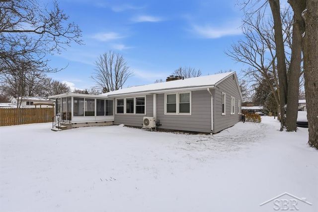 210 E Meadowbrook Drive, Midland, MI 48642