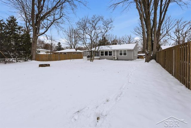 210 E Meadowbrook Drive, Midland, MI 48642