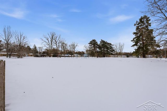 210 E Meadowbrook Drive, Midland, MI 48642