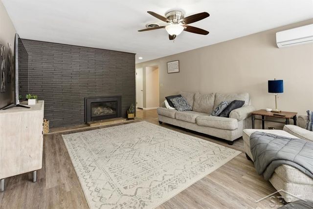 210 E Meadowbrook Drive, Midland, MI 48642