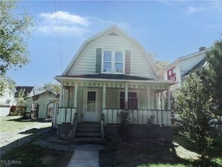 814 W 58th Street, Ashtabula, OH 44004