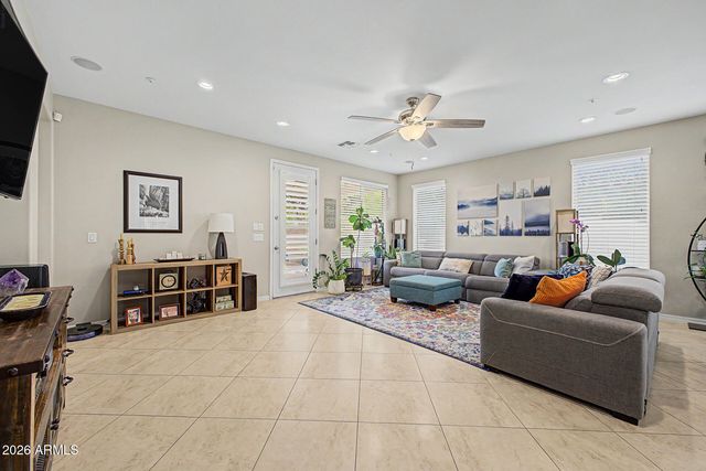 4526 E PORTOLA VALLEY Drive, Gilbert, AZ 85297