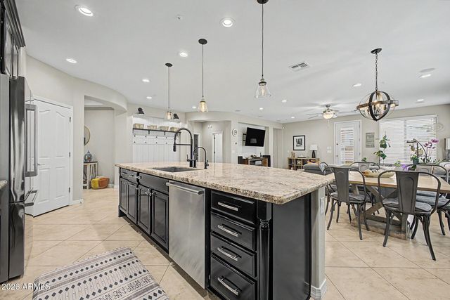 4526 E PORTOLA VALLEY Drive, Gilbert, AZ 85297