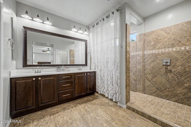 4526 E PORTOLA VALLEY Drive, Gilbert, AZ 85297