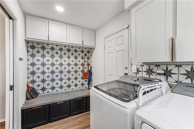 302 Cape Hatteras Dr, Corpus Christi, TX 78412