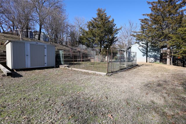 3729 Mountain Park, Sulphur, OK 73086