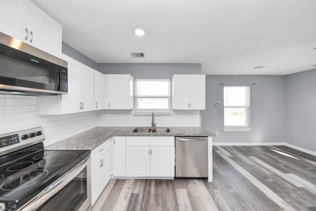 618 Maple Way B, Houston, TX 77015