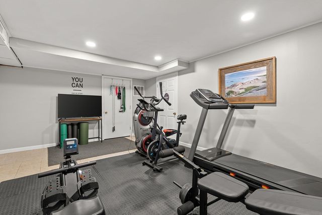 85 Baylies Rd 2, Taunton, MA 02780