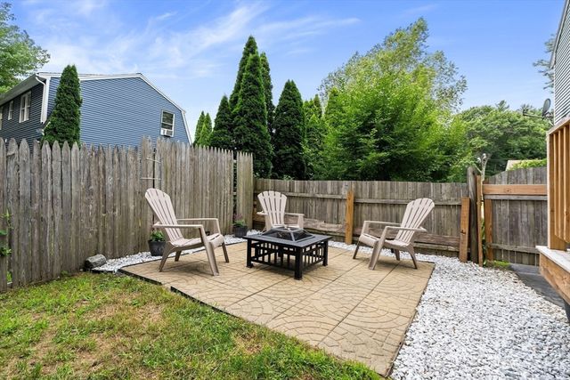 85 Baylies Rd 2, Taunton, MA 02780