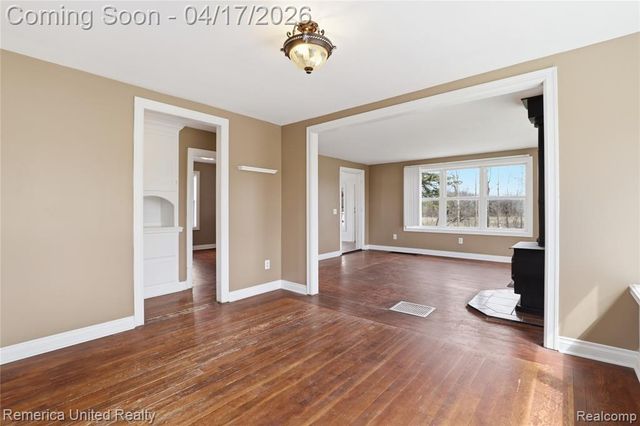 8375 Denton Hill Road, Fenton, MI 48430