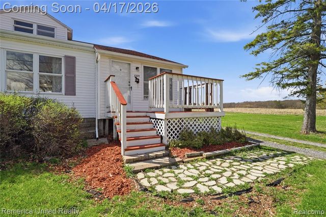 8375 Denton Hill Road, Fenton, MI 48430