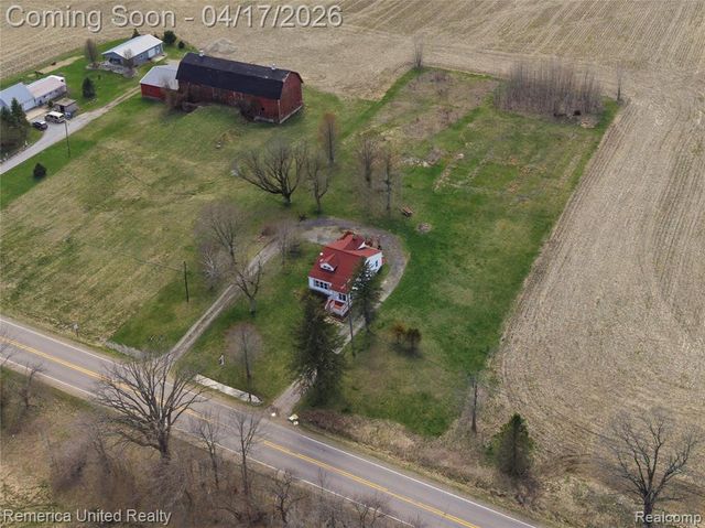 8375 Denton Hill Road, Fenton, MI 48430