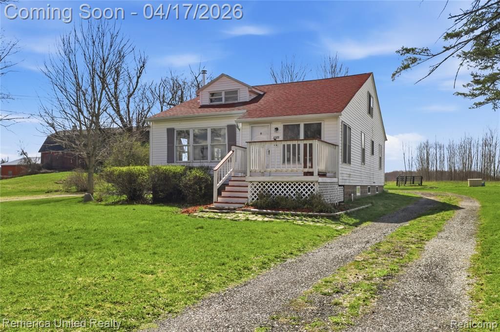 8375 Denton Hill Road, Fenton, MI 48430