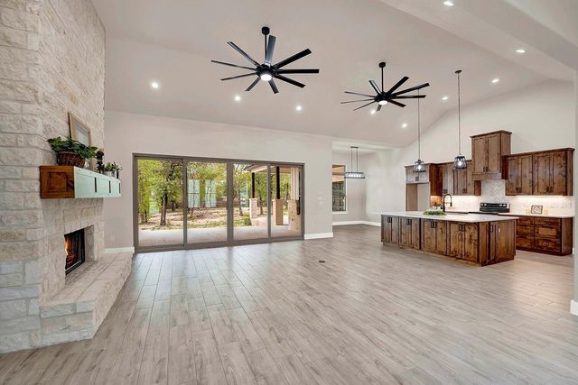 249 Cibolo Way, La Vernia, TX 78121