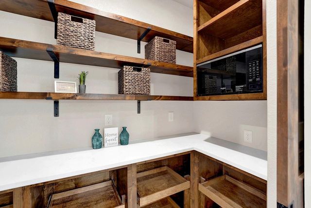 249 Cibolo Way, La Vernia, TX 78121