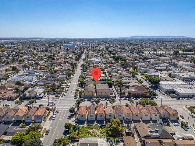 6371 Miramonte, Los Angeles, CA 90001