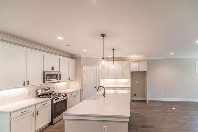 2462 Adair Ridge Court, Decatur, GA 30034