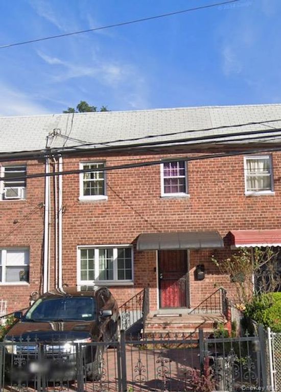 15015 Arlington Terrace, Jamaica, NY 11433