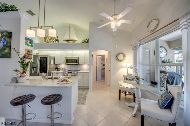1621 NE 5th TER, Cape Coral, FL 33909
