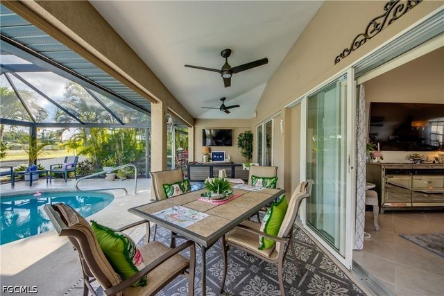 1621 NE 5th TER, Cape Coral, FL 33909