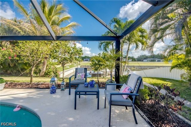 1621 NE 5th TER, Cape Coral, FL 33909