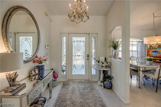 1621 NE 5th TER, Cape Coral, FL 33909