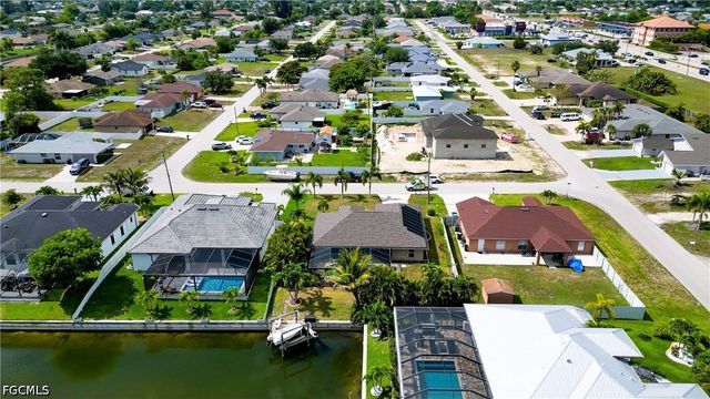 1621 NE 5th TER, Cape Coral, FL 33909