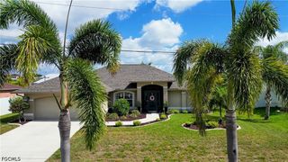 1621 NE 5th TER, Cape Coral, FL 33909
