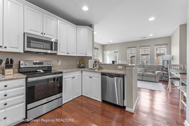 1 Kyle Drive, Tinton Falls, NJ 07712