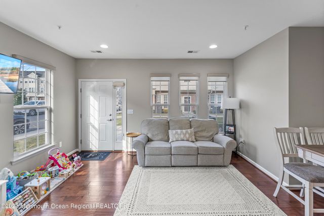 1 Kyle Drive, Tinton Falls, NJ 07712