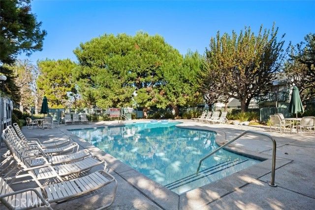 20553 S Vermont Avenue 6, Torrance, CA 90502