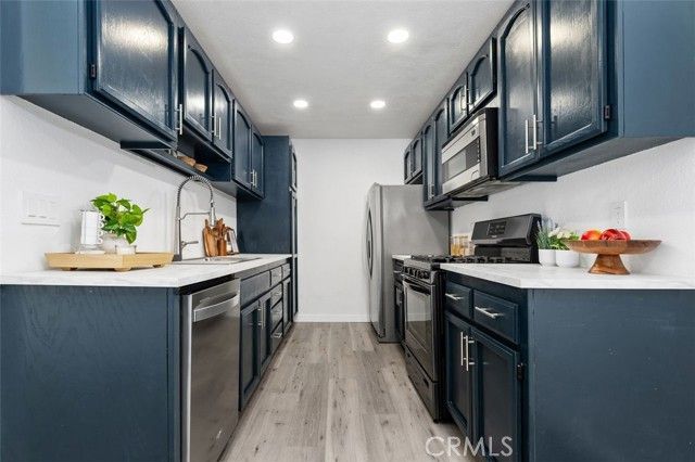 20553 S Vermont Avenue 6, Torrance, CA 90502